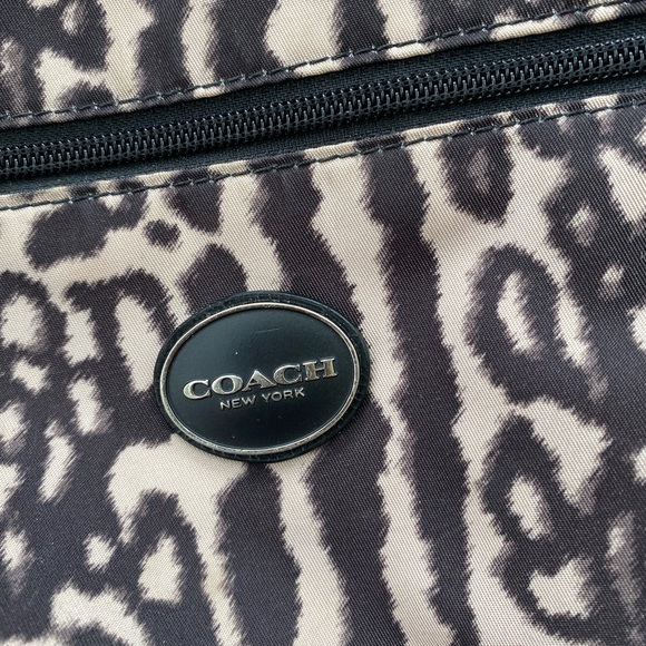 Coach canvas crossbody - Picture 13 of 13